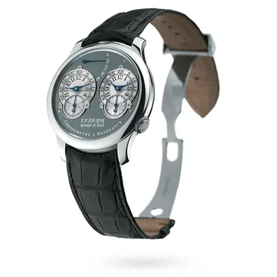F.P. Journe Chronomètre à Résonance R, three-quarter view