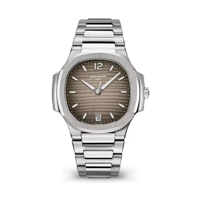 Patek Philippe Nautilus Date, Sweep Seconds 7118/1A-011