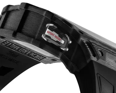 Richard Mille RM 35-03 Black Carbon TPT, sport mode pusher