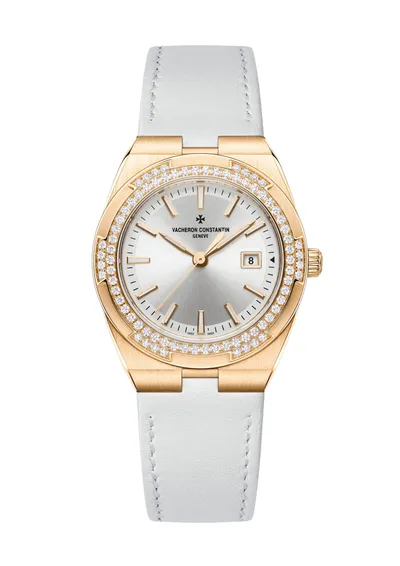 Vacheron Constantin Overseas Quartz, on the white calfskin strap