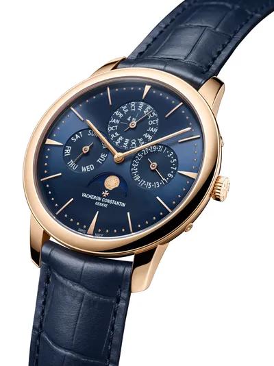 Vacheron Constantin Patrimony Perpetual Calendar Ultra-Thin, three-quarter view