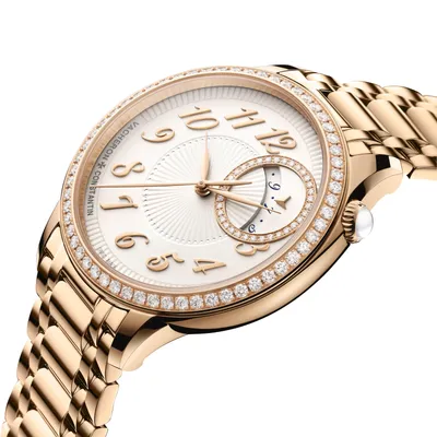 Vacheron Constantin Égérie Self-Winding, three-quarter view