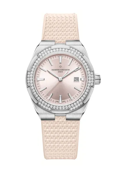 Vacheron Constantin Overseas Self-Winding, on the beige rubber strap