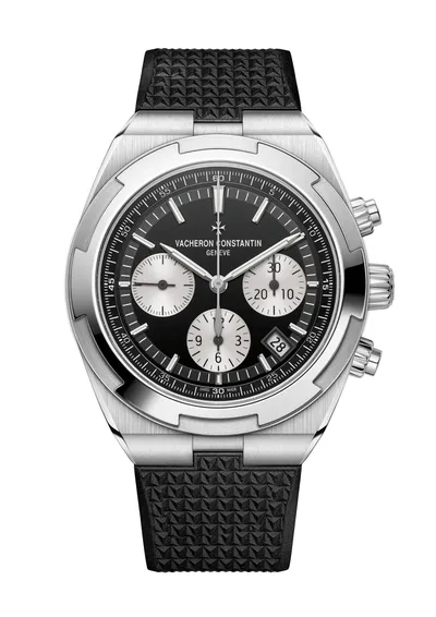 Vacheron Constantin Overseas Chronograph, on the black rubber strap