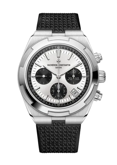 Vacheron Constantin Overseas Chronograph, on the black rubber strap