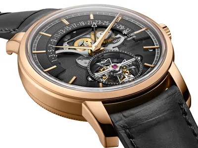 Vacheron Constantin Traditionnelle Tourbillon Retrograde Date Openface, three-quarter view