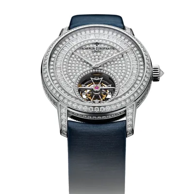 Vacheron Constantin Traditionnelle Tourbillon Jewellery, three-quarter view