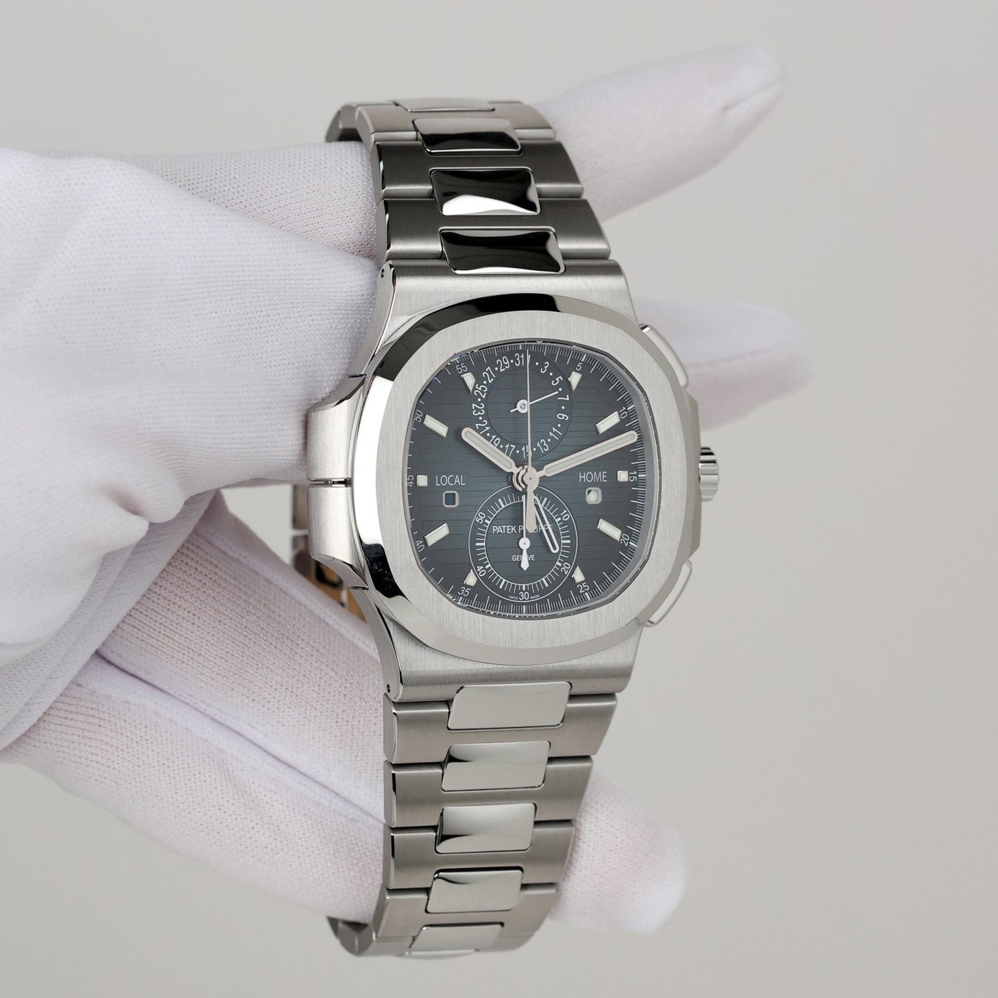 Patek Philippe Nautilus Flyback Chronograph Travel Time 5990/1A-011