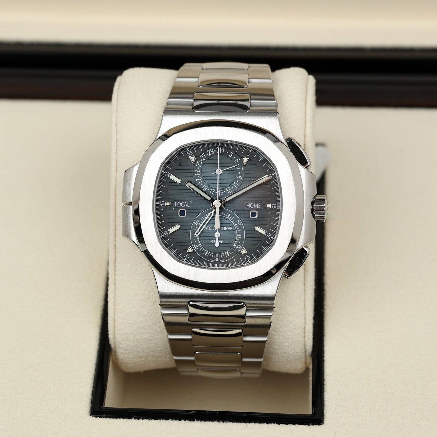 Patek Philippe Nautilus Flyback Chronograph Travel Time 5990/1A-011