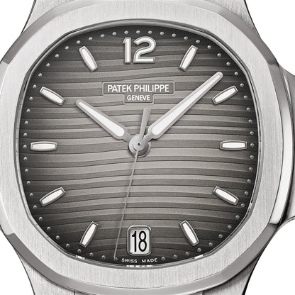 Patek Philippe Nautilus 7118/1A-011