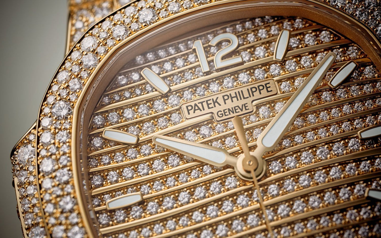 Patek Philippe Nautilus 7118/1450R-001