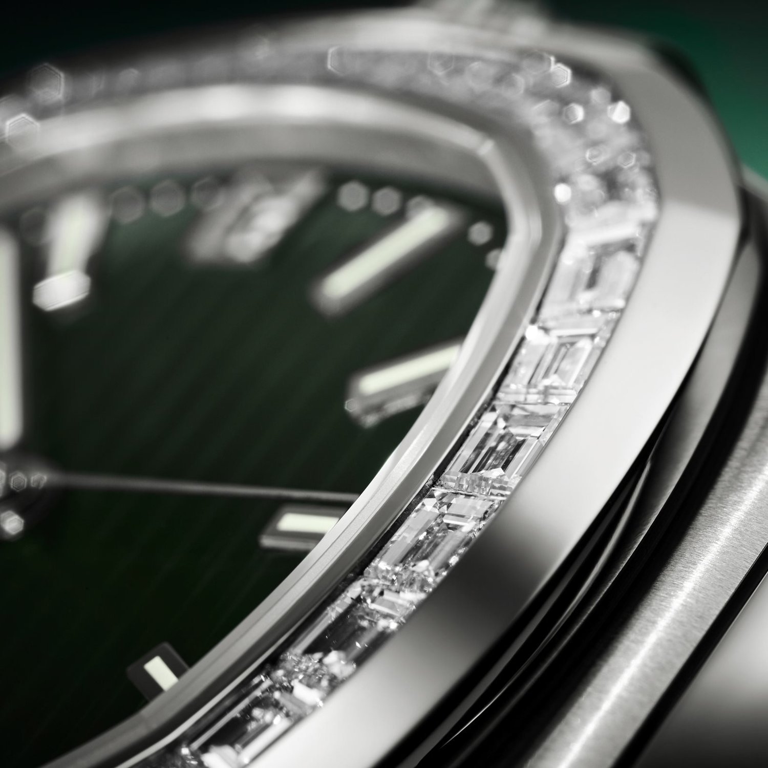 Patek Philippe Nautilus 40mm 5711/1300A-001 - Image 3