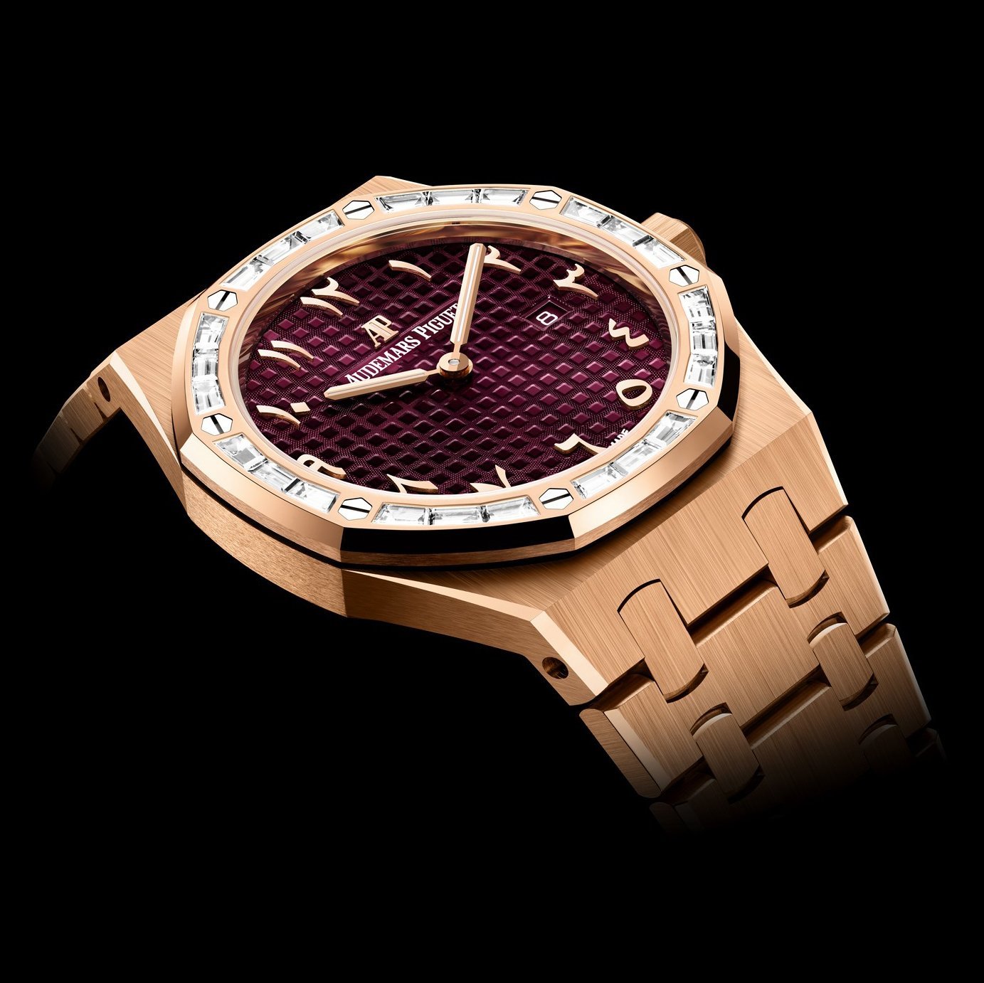 Audemars Piguet Royal Oak Quartz Limited Edition 67656OR.ZZ.1261OR.01 - Image 2
