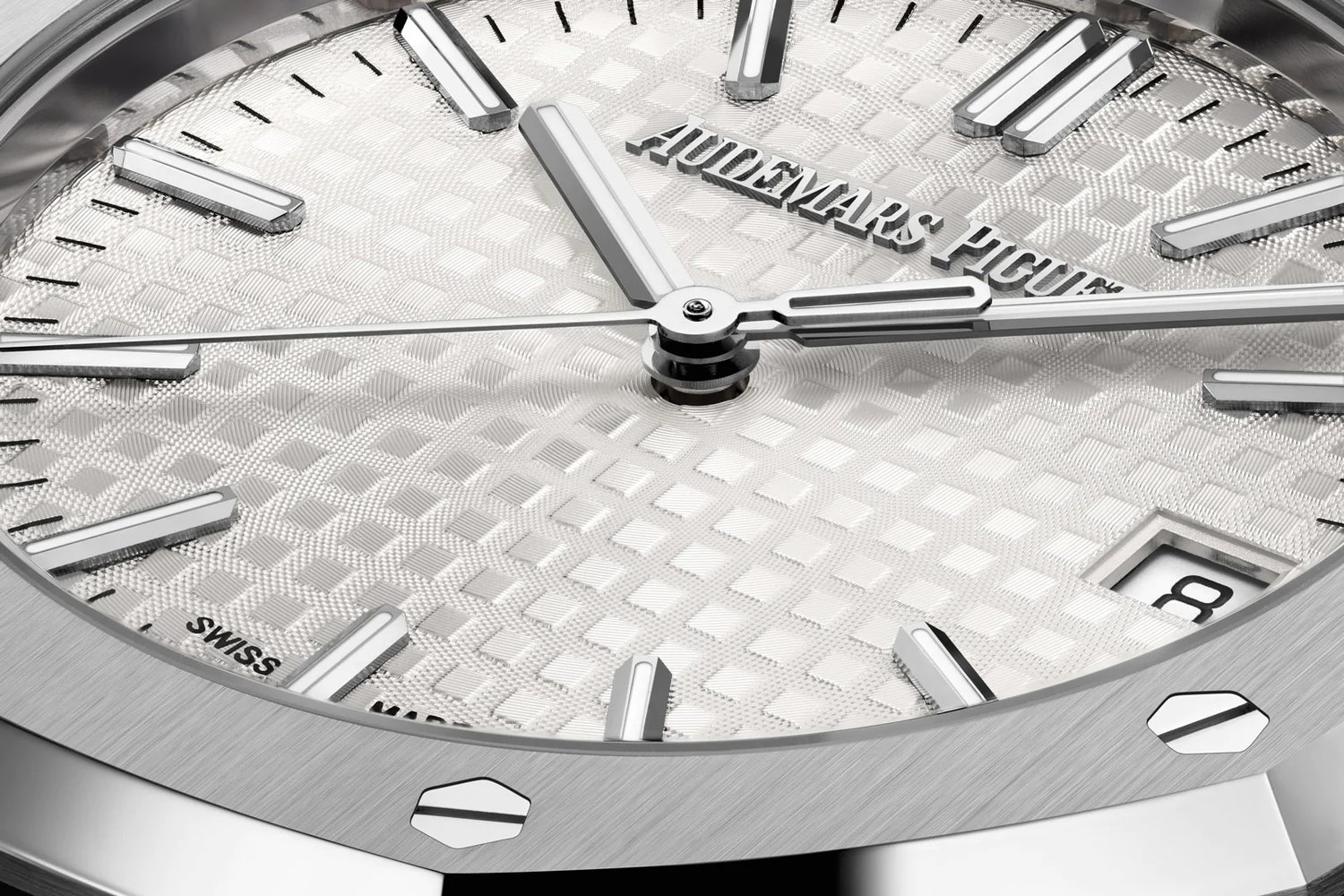 Audemars Piguet Royal Oak Selfwinding "50th Anniversary" 15550ST.OO.1356ST.01 - Image 2