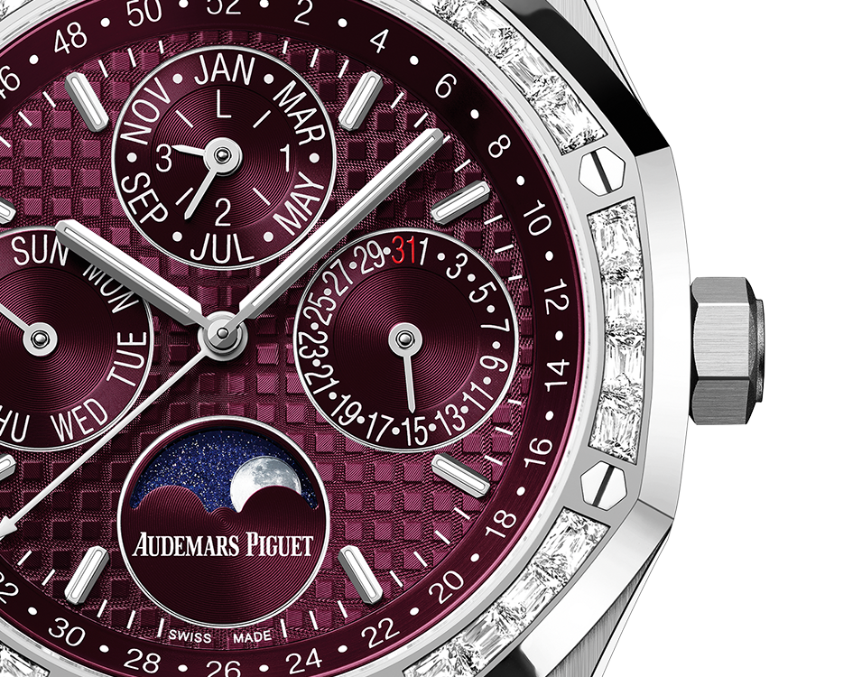 Audemars Piguet Royal Oak Frosted Gold Perpetual Calendar Special Edition 26598BC.ZZ.1220BC.01 - Image 3